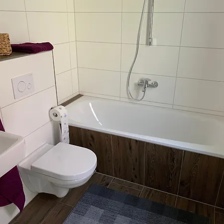 Achter Wiek Kuehlungsborn